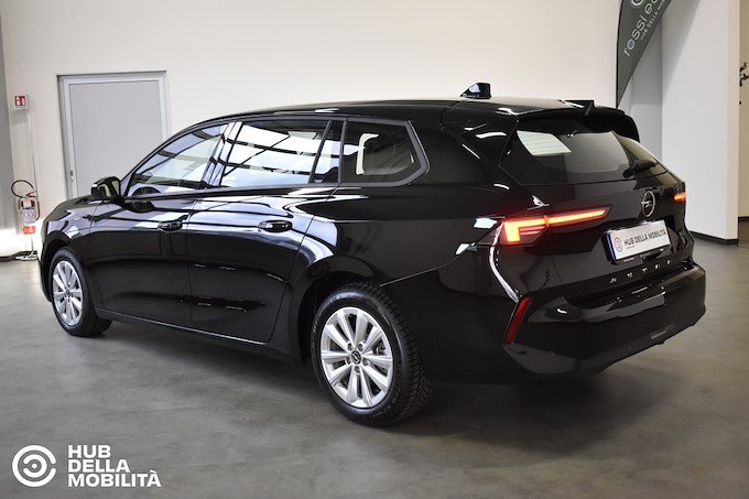 OPEL Astra 1.5 Turbo Diesel 130 CV AT8 Sports Tourer Edition